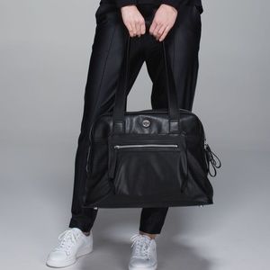 Lululemon | Sweat and Go Bag